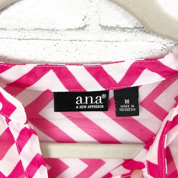 A.N.A Pink & White Button Down Blouse Size Medium - Picture 3 of 8